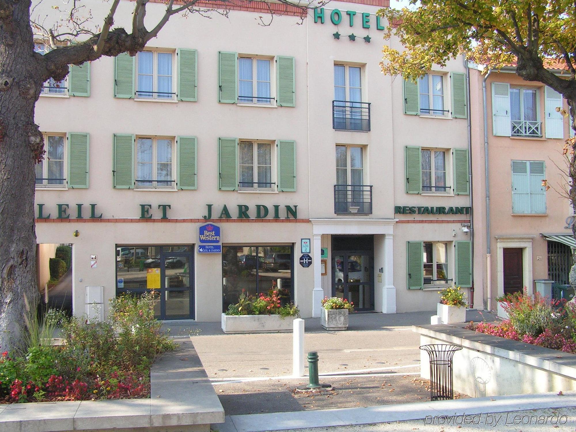 Hotel Soleil Et Jardin Solaize Exteriér fotografie